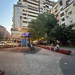 The Golden Luxury Downtown Apartamento Tirana