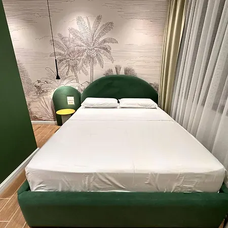 Apartamento The Golden Luxury Downtown Tirana