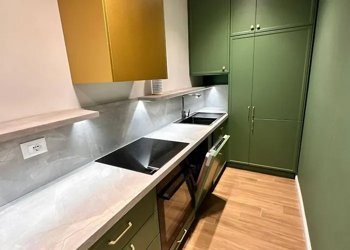Apartment The Golden Luxury Downtown